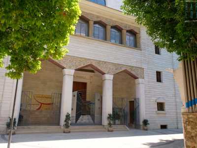 Non mancano nell�elenco gli edifici con carattere religioso. Chiese in primis, tra cui quella di San Pasquale Baylon nell�omonimo quartiere...